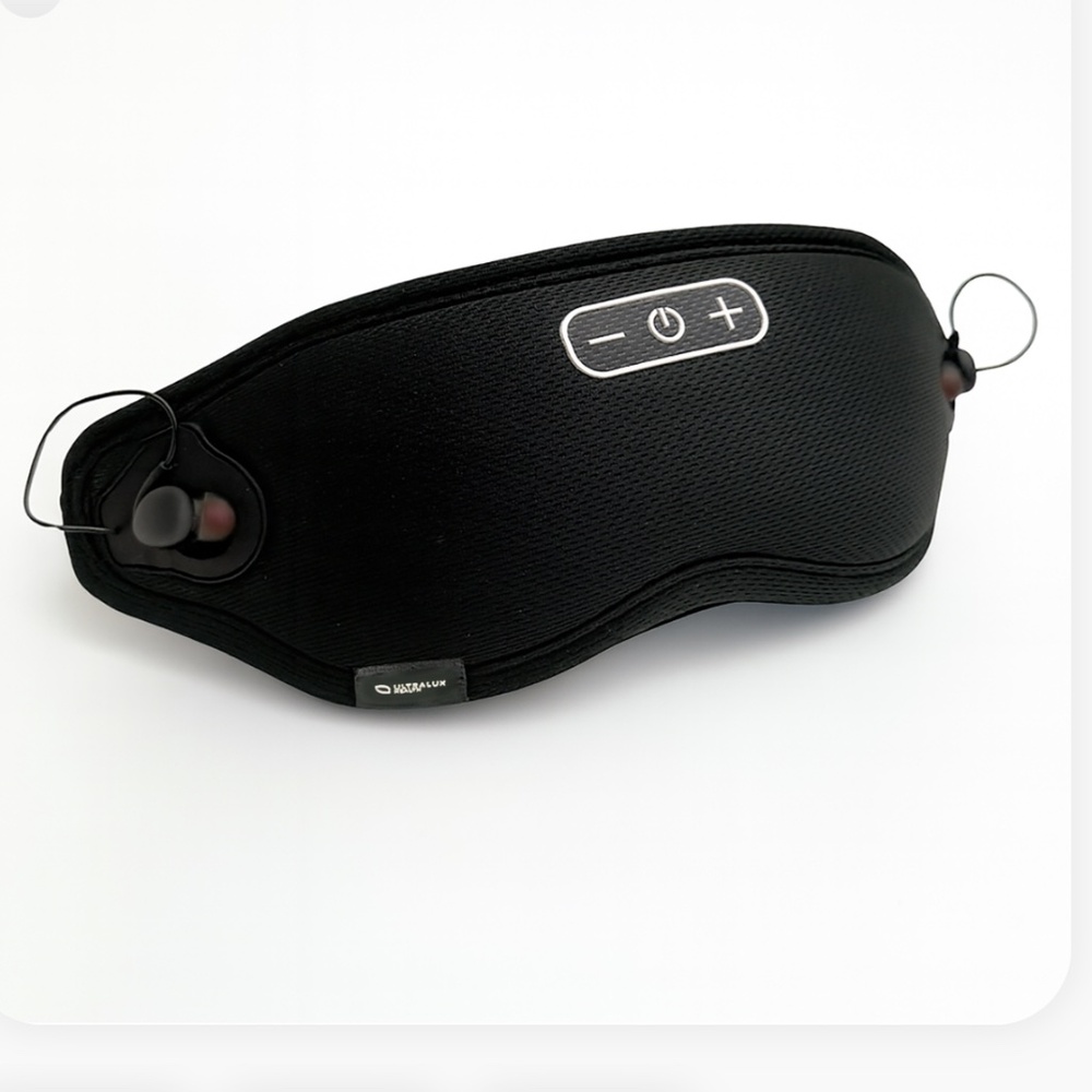 SALE ‼️ULTRALUX HEALTH 3D LIGHT BLOCKING SLEEP MASK INTEGRATED WIRED EARBUDS NWT